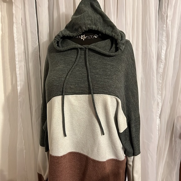 Pullover Hoodie Sweater By Beeson River/Brown Cream & Army Green Stripes size - Picture 8 of 11